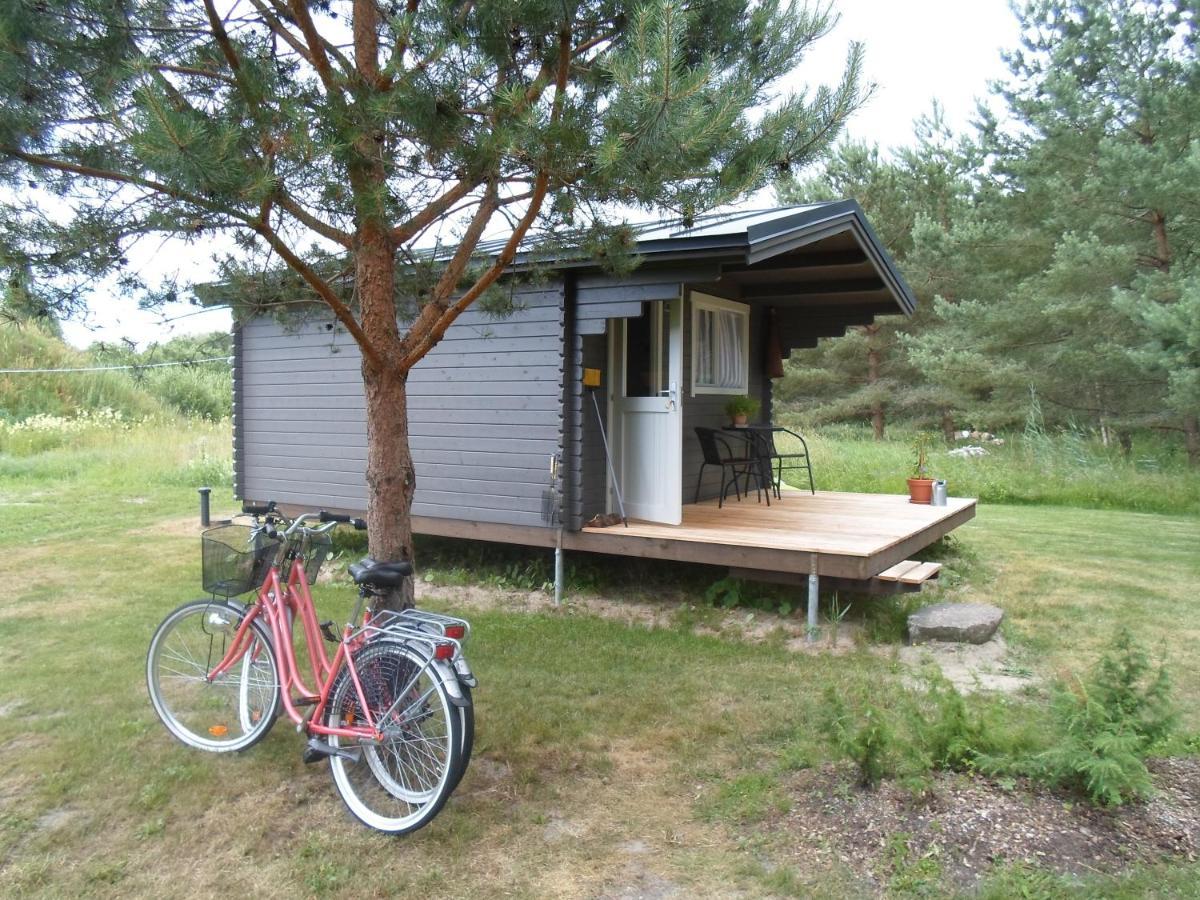 Tihase Puhkemajake Parnu Exterior photo